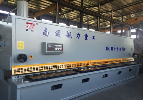 QC11Y-8X6000液壓閘式剪板機(jī)